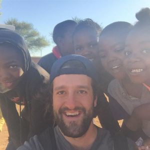 Meet your Posher, Joe